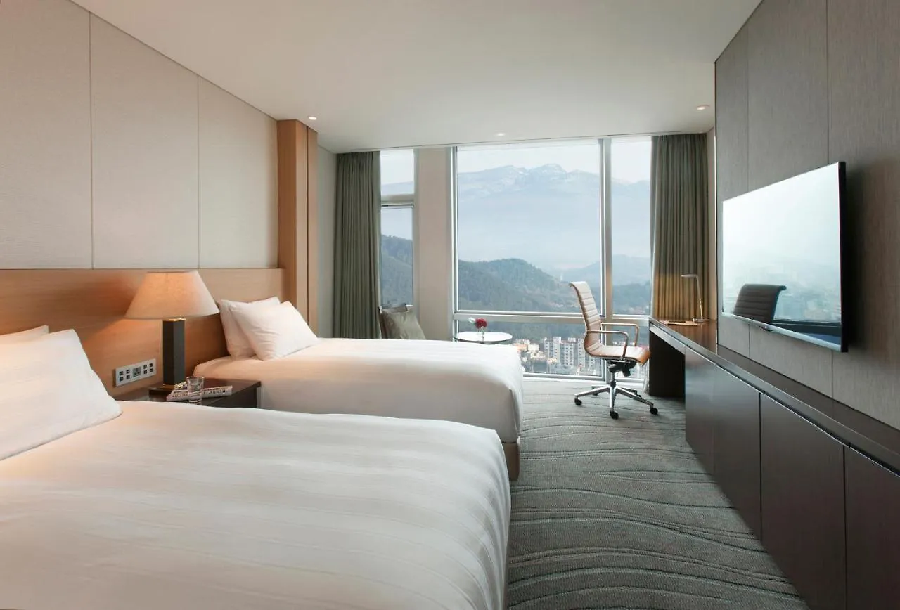 Lotte City Hotel Jeju