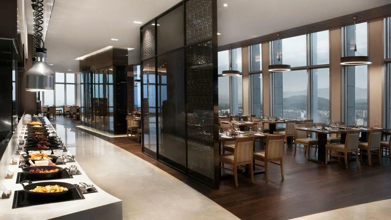 Lotte City Hotel Jeju