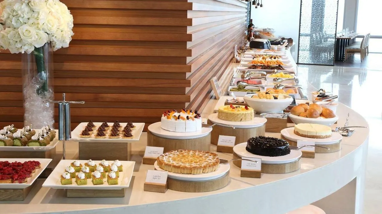 Lotte City Hotel Jeju