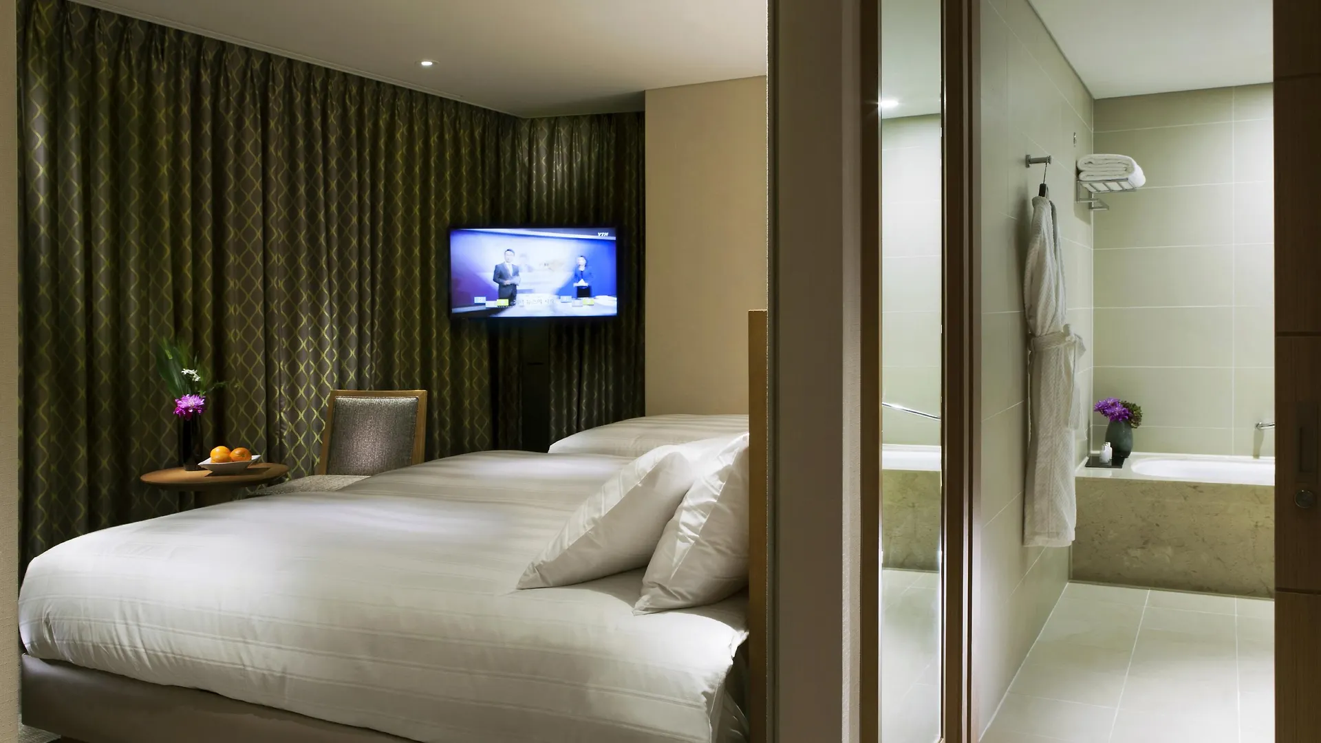 Lotte City Hotel Jeju